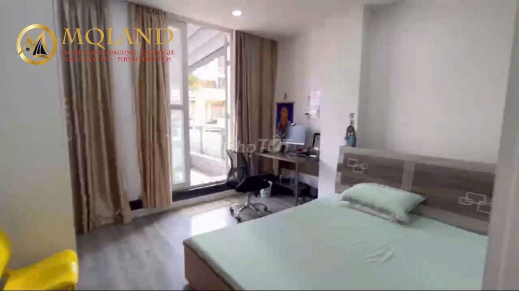 Nhà cho thuê 12 phòng 1 mặt bằng Quận 10 - Thang máy, sẵn nội thất, giá tốt!