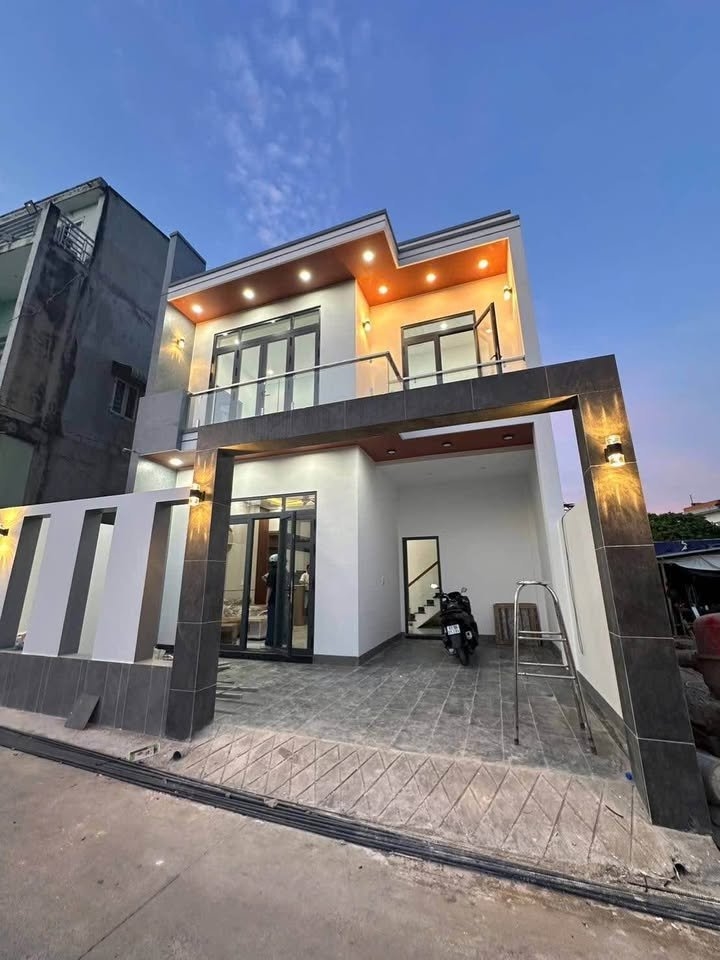 Nhà phố Bửu Long 85m² giá 700 triệu - Thiết kế tối ưu, gần trường học!