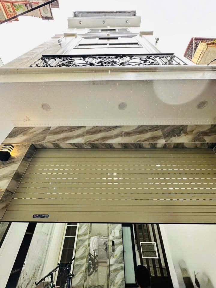 Nhà mới xây 6 tầng thang máy Vĩnh Phúc, Ba Đình 40m² giá 12 tỷ - Sẵn sàng vào ở ngay!