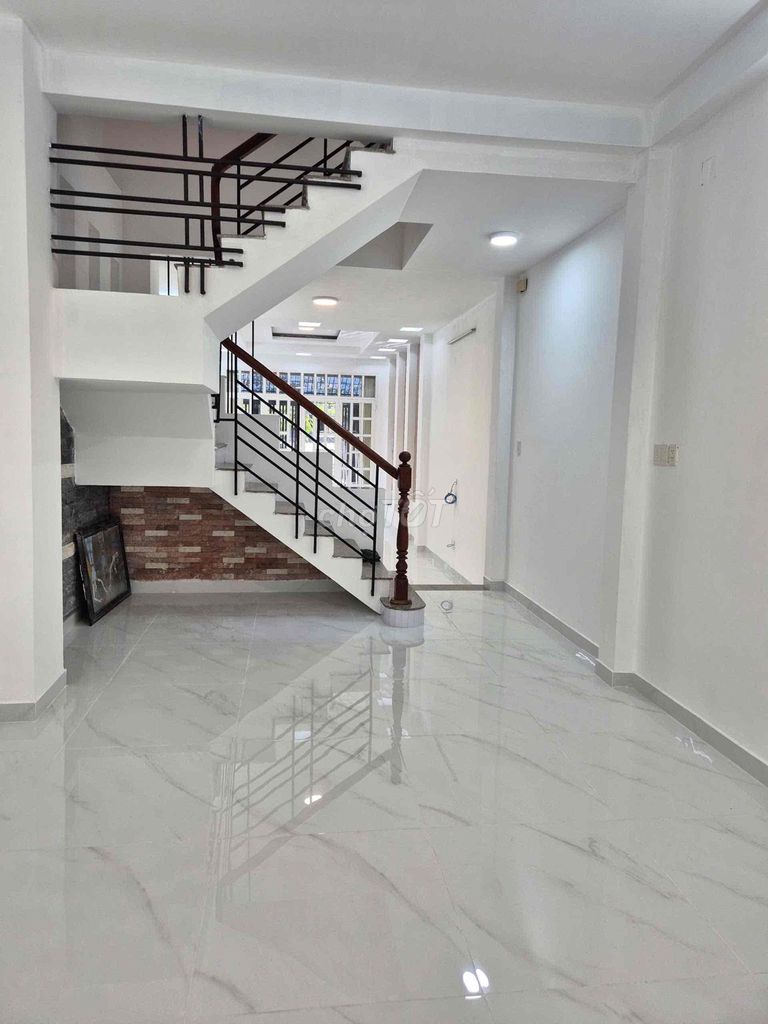 Nhà mới 4 tầng, Mặt tiền NB Cao Lỗ 80m² giá 23 triệu - Thiết kế hiện đại, phù hợp kinh doanh!