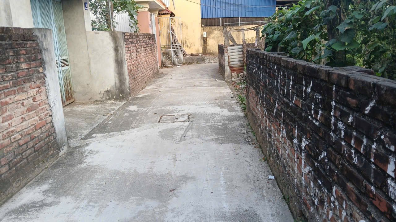 Đất nền Xóm 2, Tự Nhiên, 80m² giá 3.2 tỷ - Đường ô tô tránh nhau