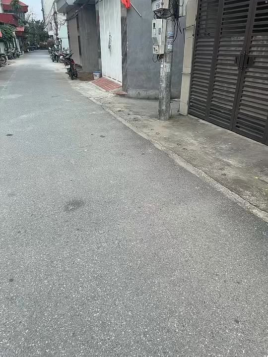 Nhà 3 tầng Nguyễn Văn Linh 96.6m² giá 5 tỷ - Sẵn sàng vào ở ngay!