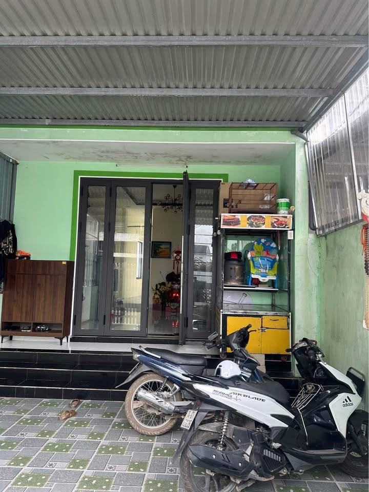 Nhà cấp 4 Trần Cao Vân, Đông Hà 125m² - Sân ô tô rộng rãi!