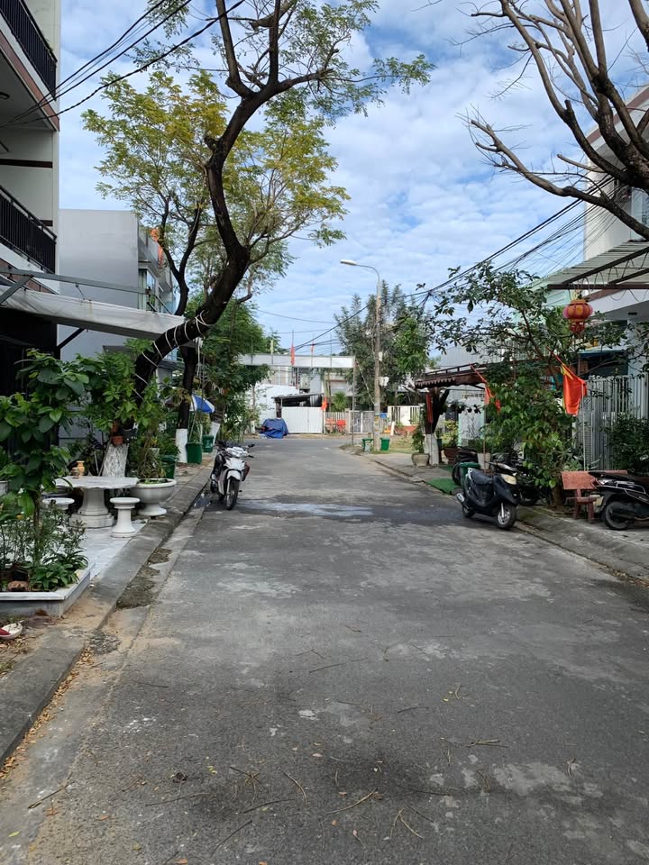 Đất nền Khu phố chợ Non Nước, Đà Nẵng 67m² giá 3.8 tỷ - Đầu tư sinh lời ngay!