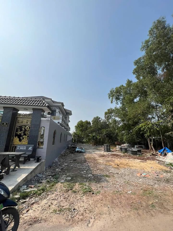 Đất nền Huyện Củ Chi 288m² giá 2.3 tỷ - Mặt tiền đường 575 thông thoáng