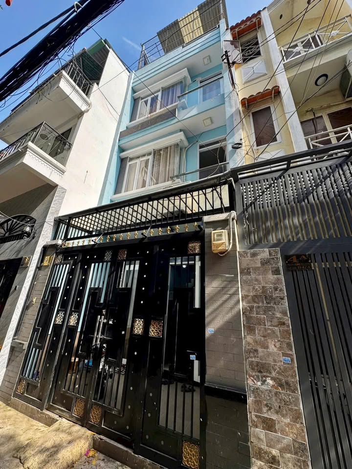 Nhà mặt phố Nguyễn Trường Tộ, Phú Nhuận 42m² giá 9.8 tỷ - Vị trí trung tâm tiện lợi!