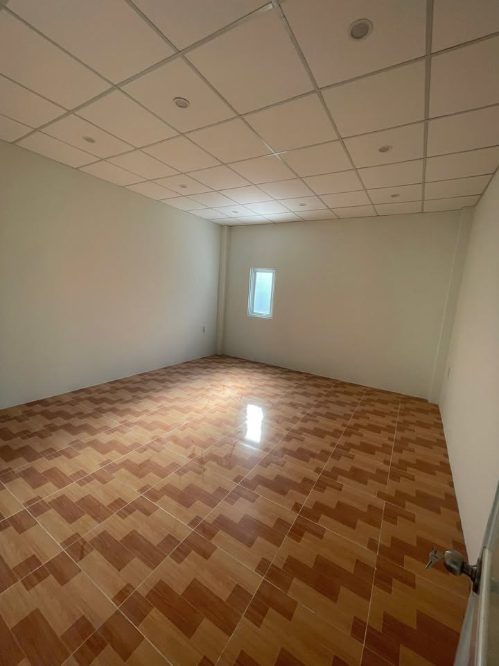 Nhà trệt lửng KDC Chiến Thắng Cần Thơ 82m² giá 2.7 tỷ - Cơ hội vàng cho gia đình!