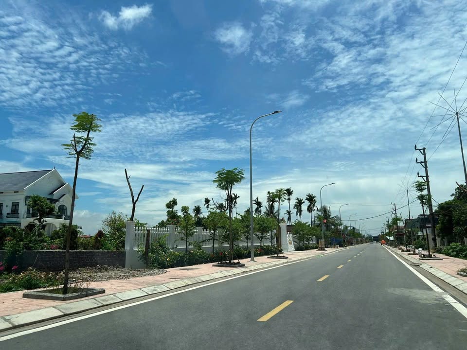 Bán gấp FrontHouse 90m² đường Thượng Đức, Đồ Sơn, Hải Phòng - Giá chỉ 3.5 tỷ