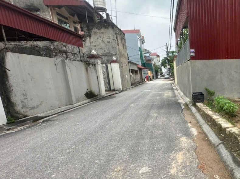 Nhà đẹp Hải Bối 42m² giá 3 tỷ - Ngõ ô tô vào tận nơi!