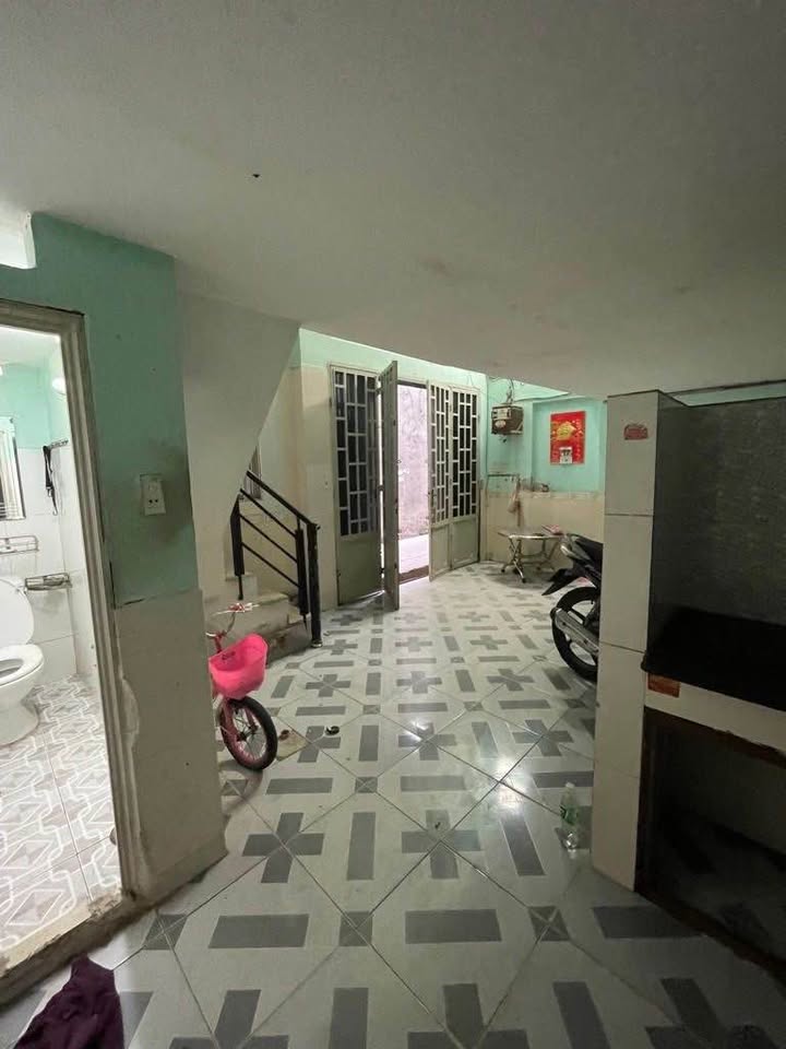 Nhà 3 tầng Trần Xuân Soạn, Quận 7, 28m² giá 3.15 tỷ - Sát KDC Himlam