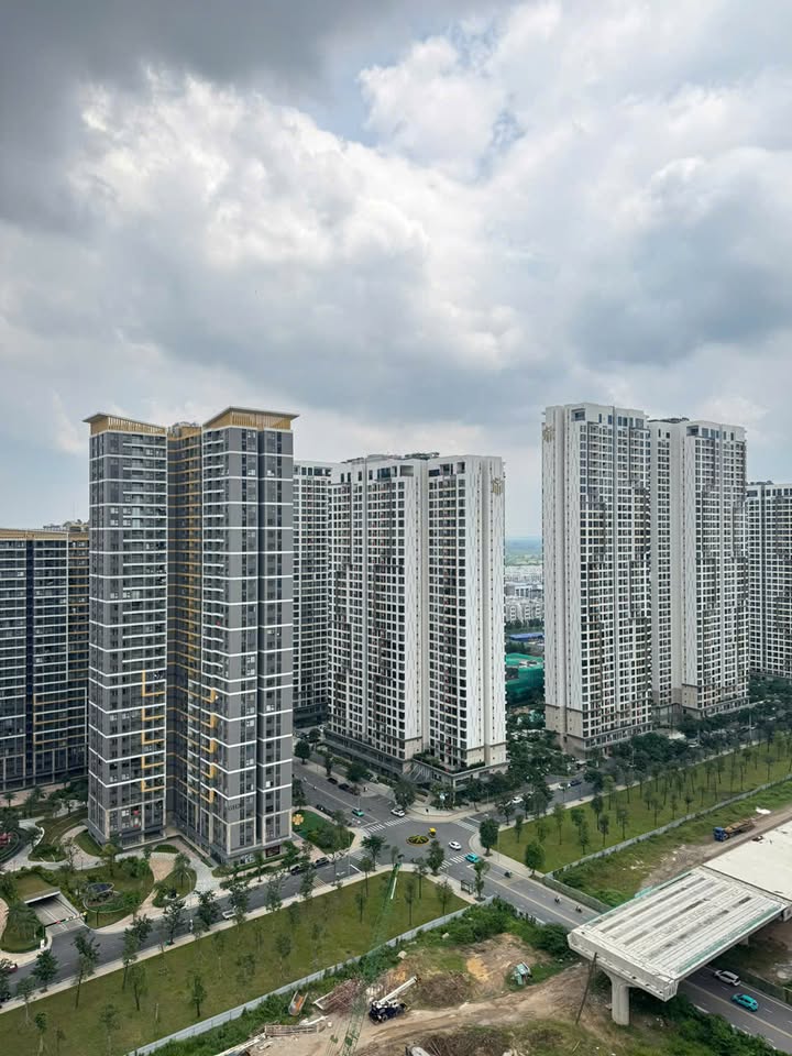 Căn hộ 3PN Vinhomes Grand Park Thủ Đức 81m² giá 3.8 tỷ - Sẵn sàng vào ở!