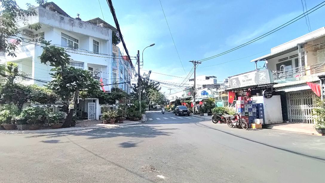 Nhà FrontHouse 174m² Đường Nhựa 16m, Quận 8 - Vị trí đắc địa, giá thỏa thuận!