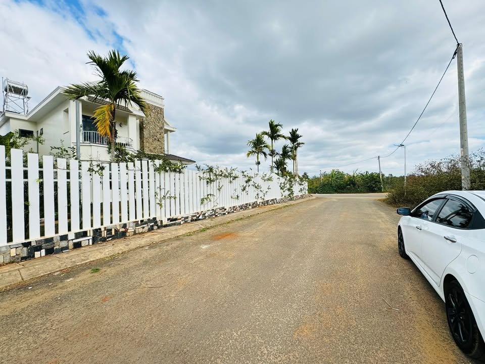 Đất Hẻm Trần Văn Bình, Pleiku 480m² giá 3 tỷ - Cơ hội đầu tư không thể bỏ lỡ!