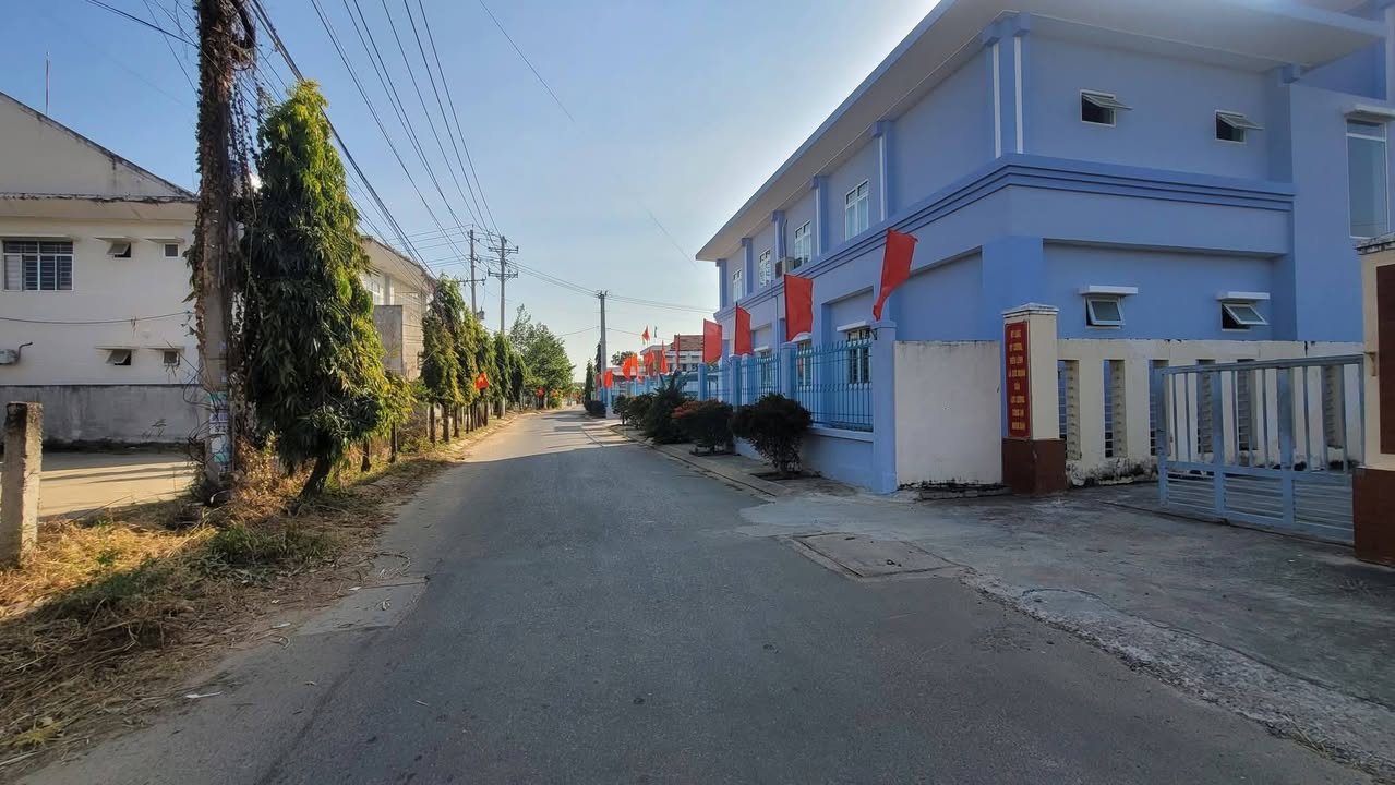 Đất Thổ Cư 105m² tại Thị trấn Lộc Thắng, chỉ 680 triệu - Đối diện Chợ Phú Long!