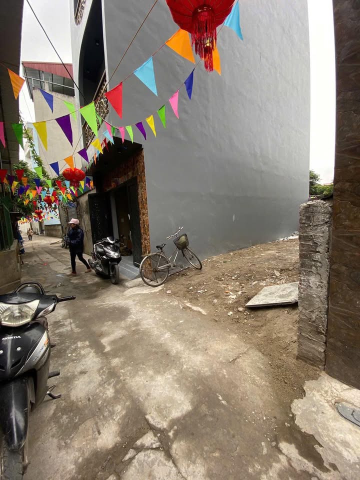 Đất nền Đại Áng 38m² giá 4 tỷ - Ô tô vào tận đất, cơ hội đầu tư hấp dẫn!