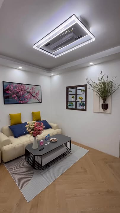 Căn hộ CCMN Tam Khương Đống Đa 52m² giá 2.39 tỷ - Ô tô đỗ cửa, tiện ích đầy đủ!