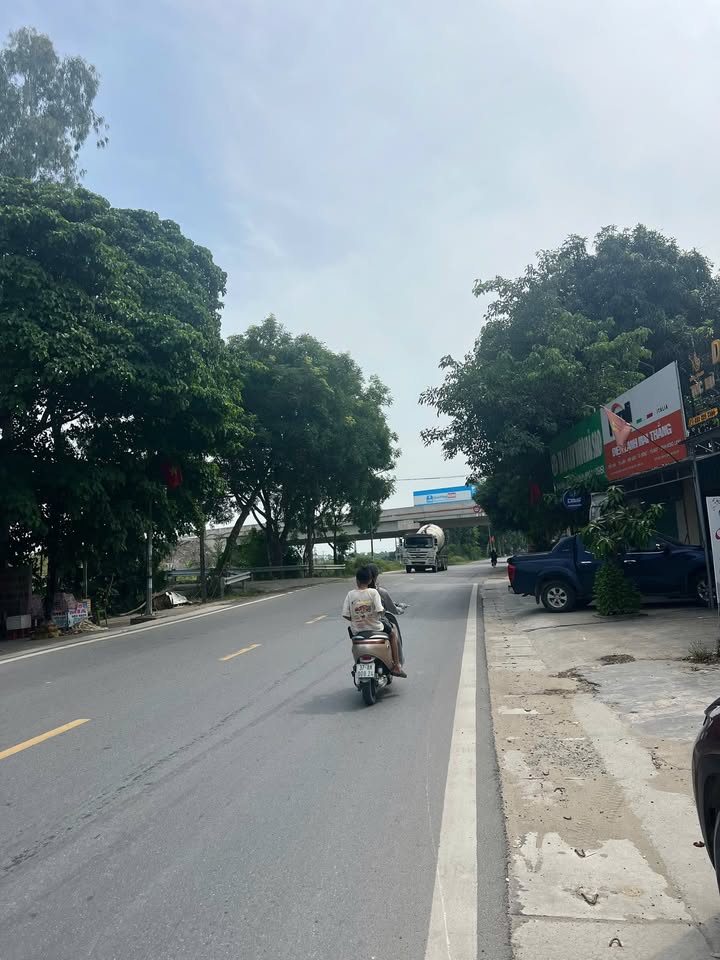 Đất liền kề Hưng Tân 288m² giá 10 tỷ - Kinh doanh thuận lợi ngay mặt đường