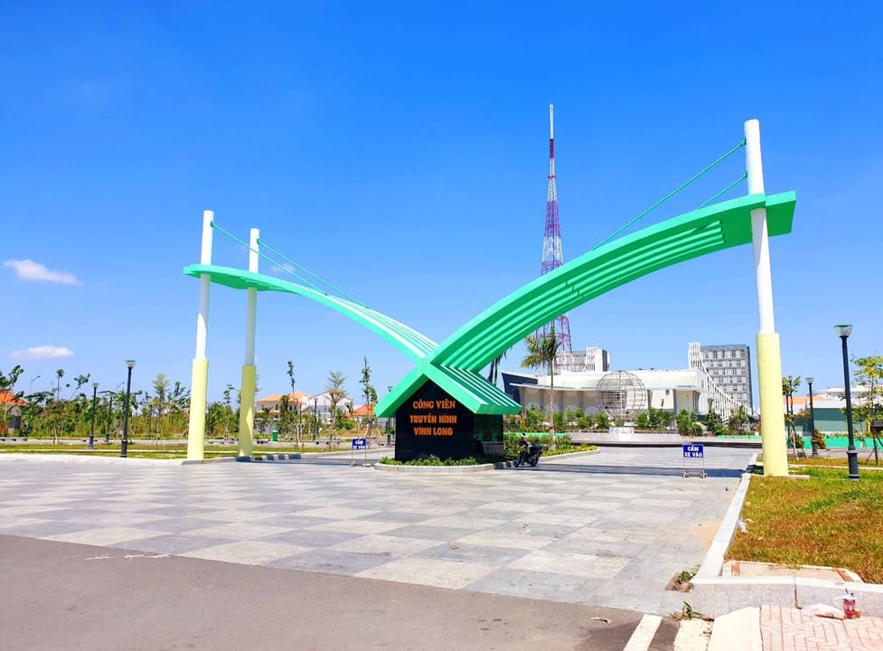 Đất nền khu Công viên Đài Truyền hình Vĩnh Long 100m² giá 1.8 tỷ - Cơ hội đầu tư lý tưởng!