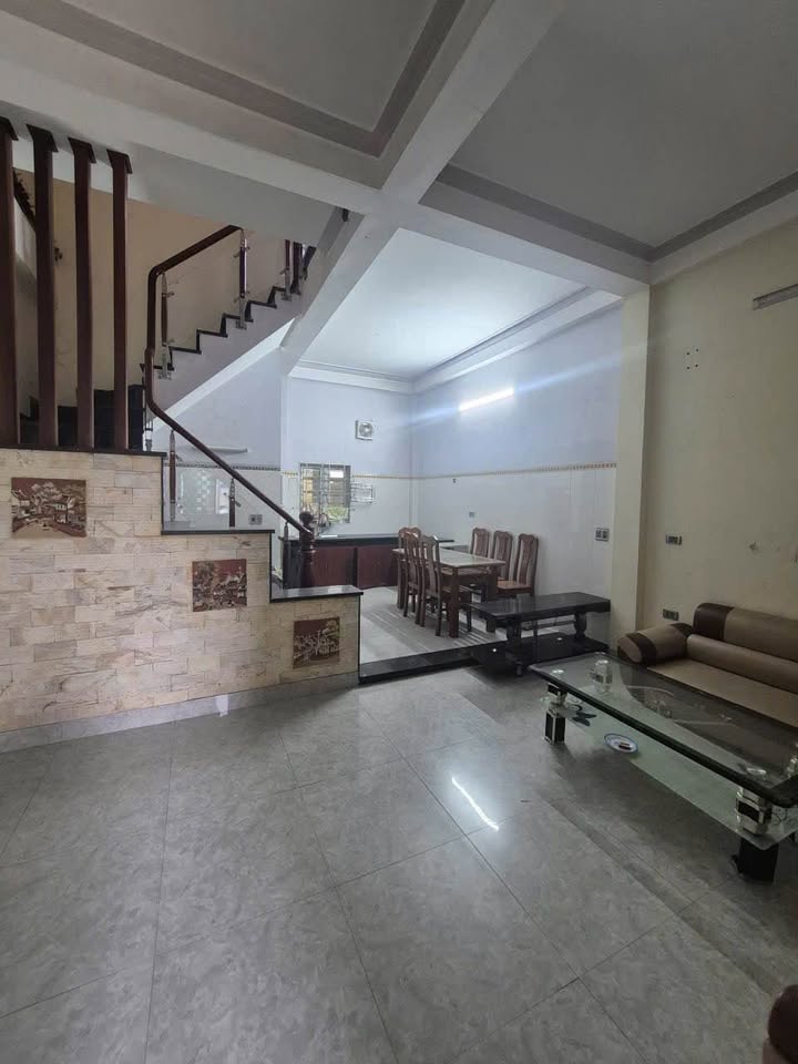 Nhà riêng Phường Đông Hải, Thanh Hóa 41m² giá chỉ 2,1 tỷ - Ô tô vào tận nhà!