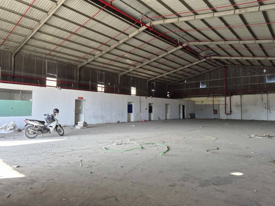 Nhà xưởng cho thuê 15.860m² tại Tân Uyên, Bình Dương - Vị trí đắc địa, dễ tuyển dụng!