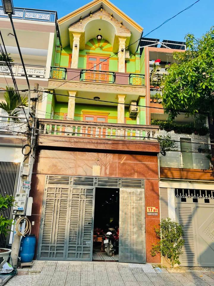 Nhà trệt 2 lầu phường Dĩ An 88m² giá 7 tỷ - Chính chủ bán gấp!