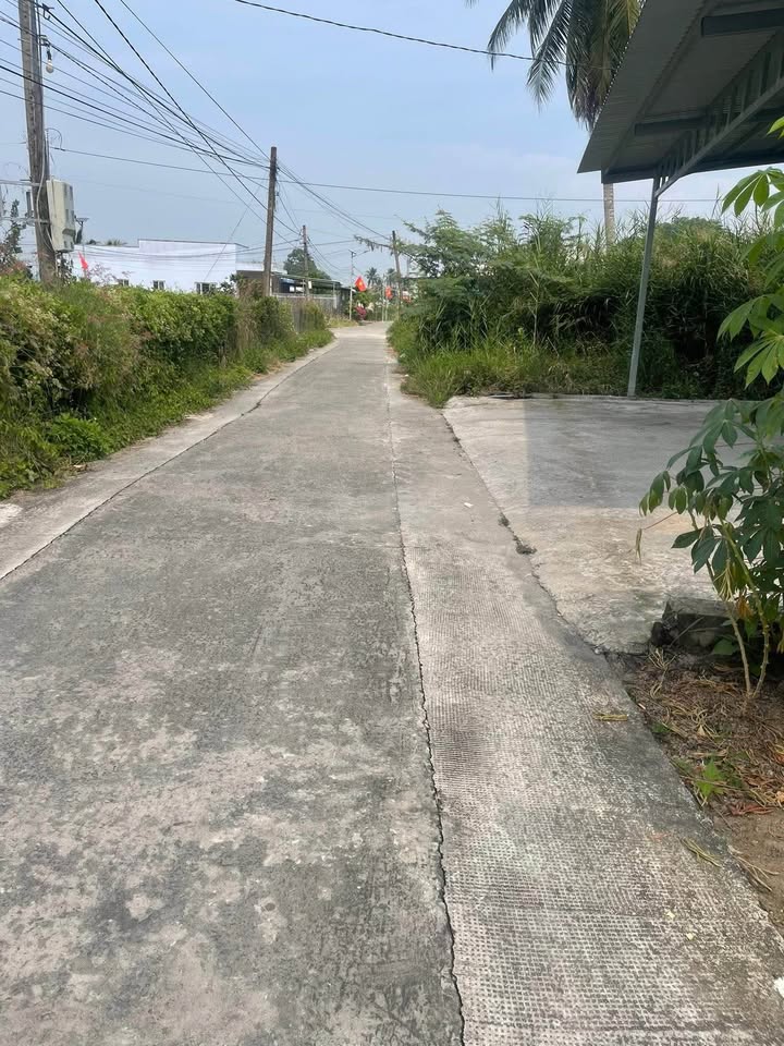 Nhà riêng Dương Xuân Hội, 320m² giá 1.6 tỷ - Sổ hồng chính chủ, công chứng nhanh chóng!