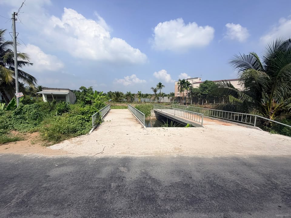 Đất mặt tiền Kênh H89, Ấp Mỹ Phú, 130m², giá 1 tỷ - Cơ hội đầu tư hấp dẫn!