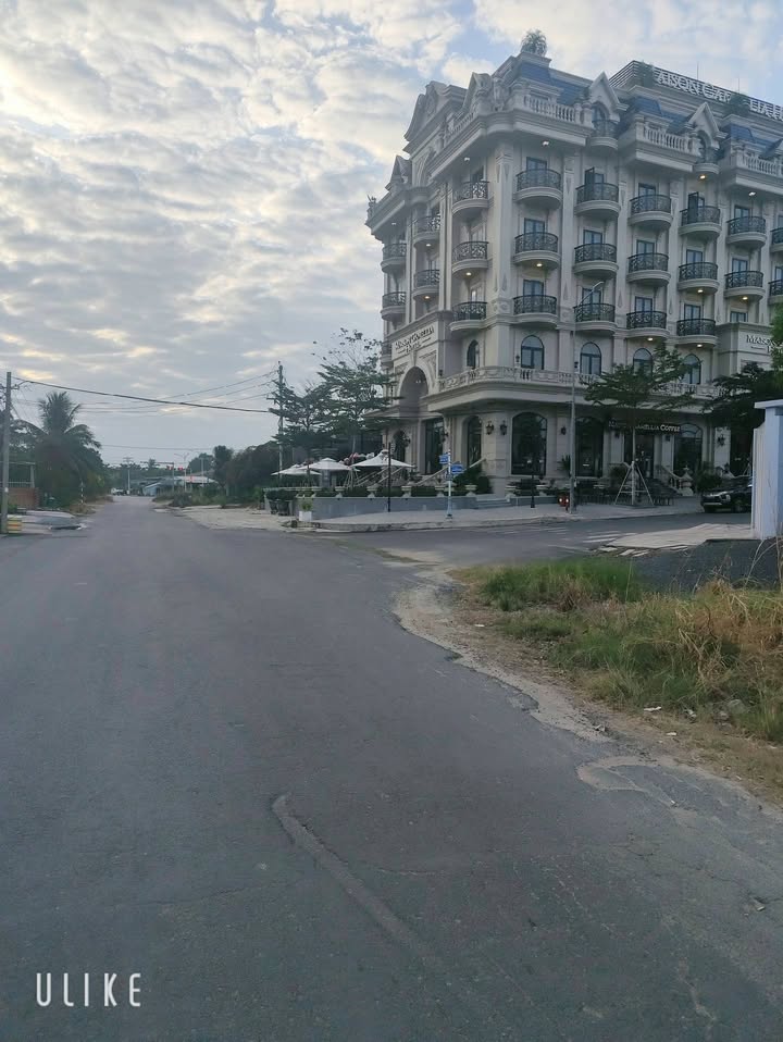 Đất mặt tiền Nguyễn Hữu Thọ, Tây Ninh 220m² giá 20 tỷ - Cơ hội đầu tư tuyệt vời!