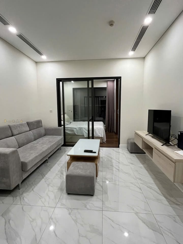 Căn hộ E2 Eldorado Tây Hồ 35m² giá 4.15 tỷ - Full nội thất view đẹp