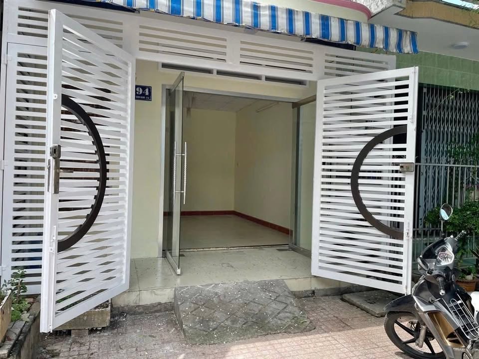 Nhà mặt tiền Thái Sanh Hạnh, P.9, 85m² giá 6 triệu - Kinh doanh thuận lợi!