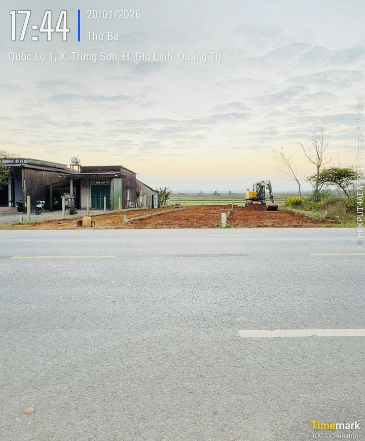 FrontHouse mặt tiền Quốc Lộ 1A, Gio Linh 540m² giá 18xx triệu - Tiềm năng kinh doanh lớn!