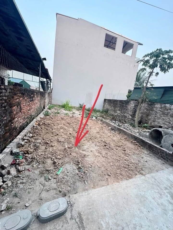 Nhà riêng 49m² tại Đường Ỷ Lan, Gia Lâm giá 3 tỷ - Ô tô vào nhà, vị trí tiềm năng!