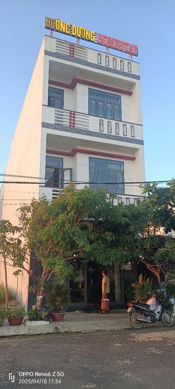 Nhà nghỉ kinh doanh tại Đại lộ Hùng Vương, Phú Yên 100m² giá 6.5 tỷ - Đầu tư sinh lời ngay!