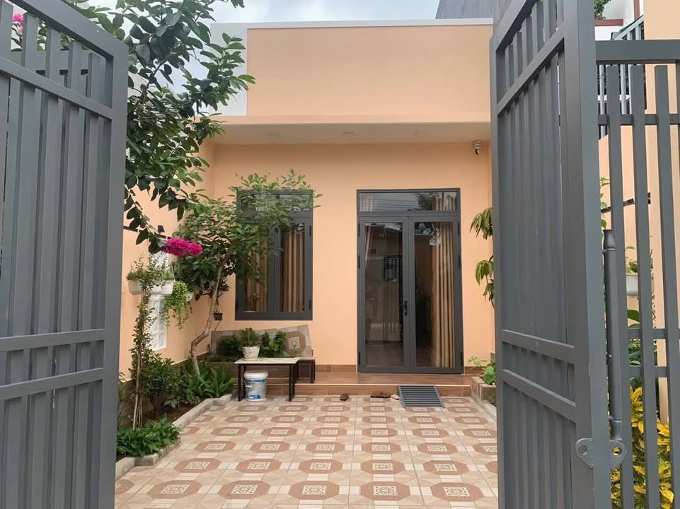 Nhà mặt tiền Võ Văn Tần, Phan Thiết 113m² giá 2.5 tỷ - Sổ hồng chính chủ