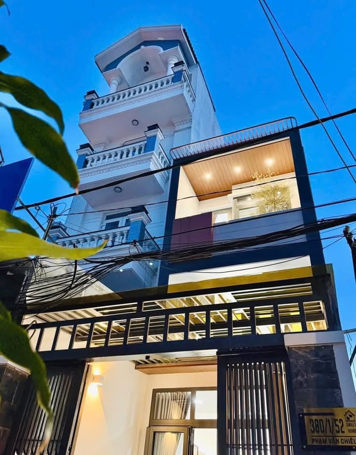 Nhà đẹp hẻm xe hơi Phạm Văn Chiêu 56m² giá 6.75 tỷ - Sẵn sàng vào ở ngay!