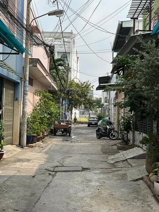 Nhà 2 tầng Tân Sơn Nhì 48m² giá 4 tỷ - Đầu tư sinh lời ngay!