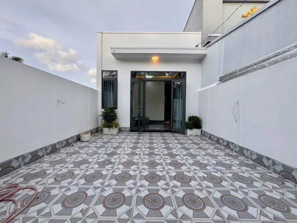 Nhà 2PN Hẻm 31 Trương Định, Châu Đốc 110m² - Giá chỉ 1.68 tỷ, Sẵn sàng vào ở!