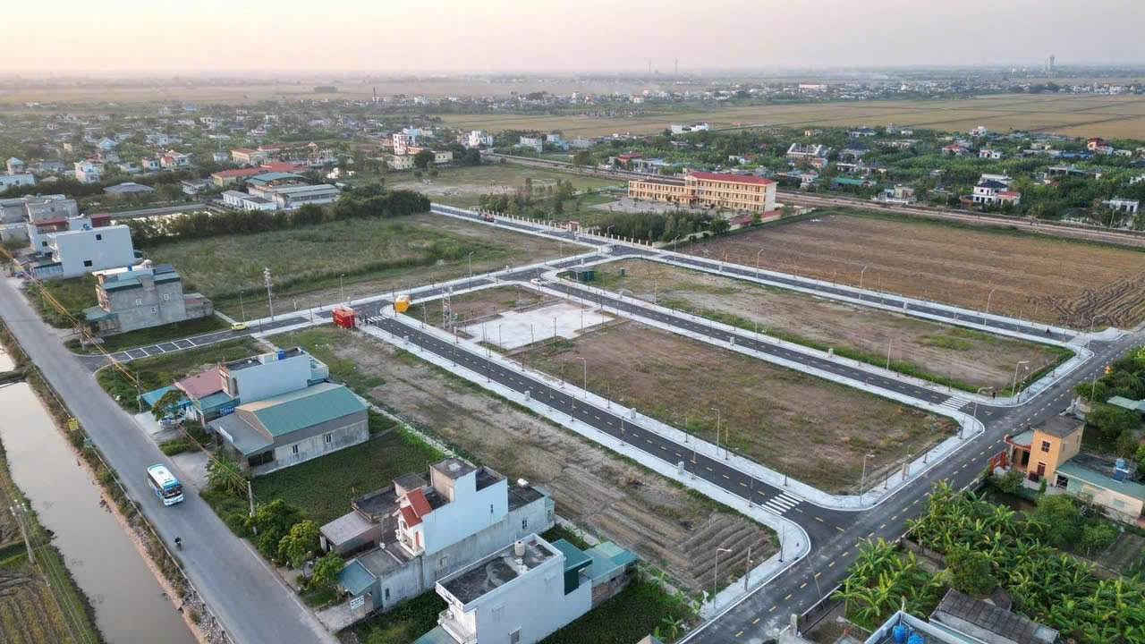 Đất nền Đông Trung, Tiền Hải 108m² giá 1.2 tỷ - Vị trí trung tâm lý tưởng!