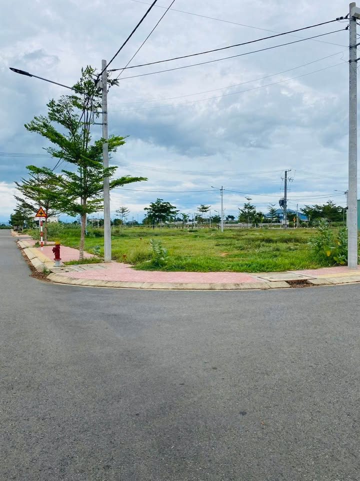 Đất mặt tiền Thôn Kim Bình, Hàm Thắng 103.3m² giá 900 triệu - Pháp lý rõ ràng!