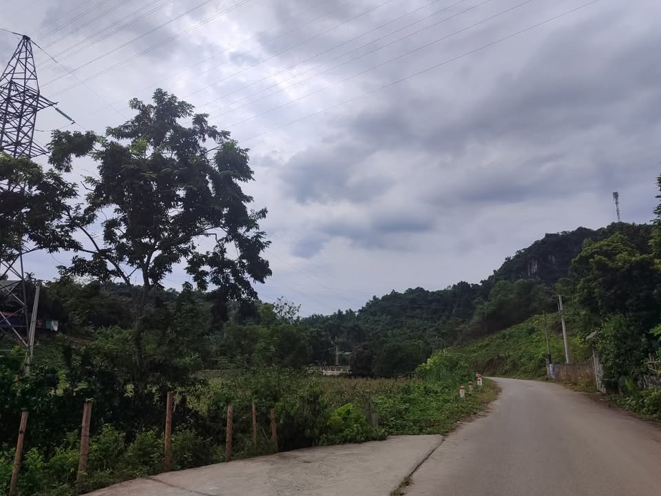 Đất nền 160m² Xóm Máy 2, Phường Vân Phú - Giá chỉ 1 tỷ VND - Đầu tư sinh lời ngay!