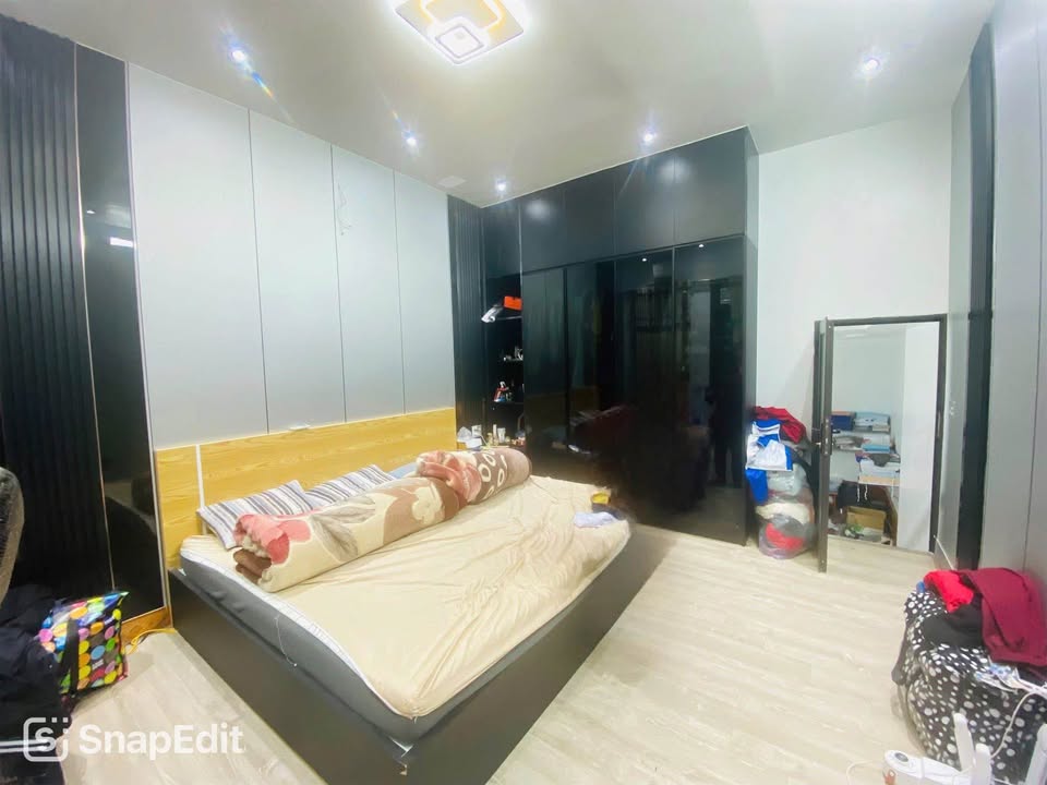 Nhà 3 tầng tại Phường Minh Khai 80m² giá 3 tỷ - An ninh tốt, hàng xóm thân thiện!