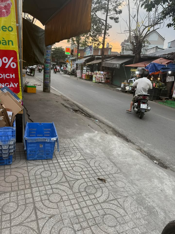 Nhà cấp 4 mặt tiền đường XTT7, Quận 12, 112m² giá 6.5 tỷ - Vị trí kinh doanh sầm uất!