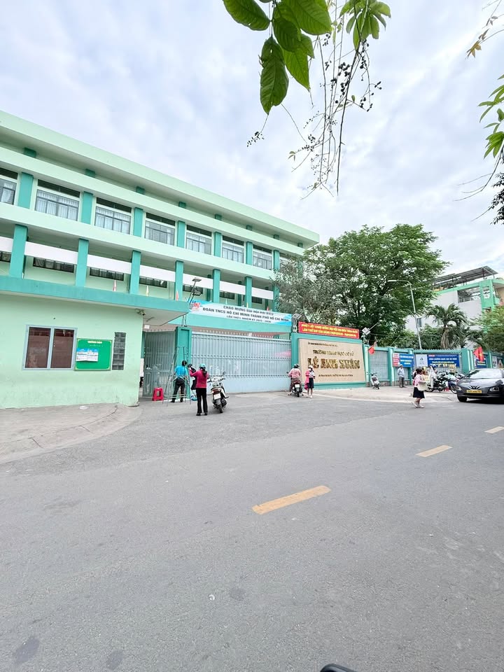 Nhà phố VIP Vườn Lài Tân Phú 68m² giá 7 tỷ - Sẵn sàng giao dịch ngay!