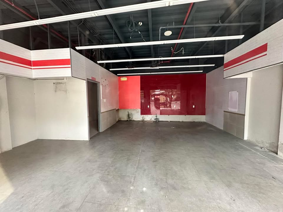 Shophouse cho thuê tại Vinhomes Ocean Park 55m² giá 30 triệu - Địa điểm lý tưởng cho kinh doanh!