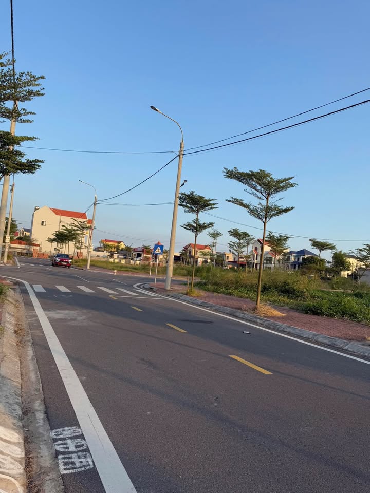 Đất biệt thự xã Hải Xuân 280m² giá 3 tỷ - Vị trí đẹp, tiềm năng phát triển!