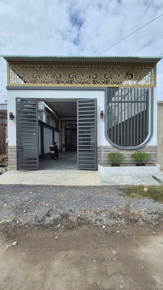 Nhà Bán KP Bàu Năng, Phường Ninh Thạnh, 186m² - Thiết Kế Sang Trọng, Giảm Giá Mạnh!