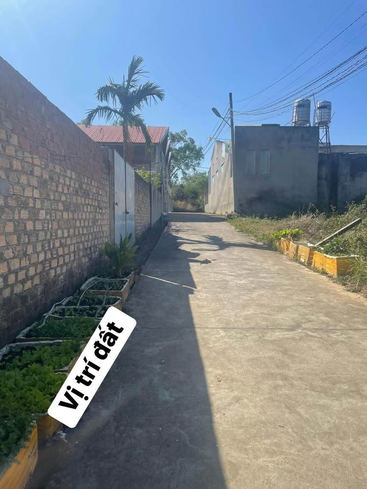 Đất nền hẻm Võ Nguyên Giáp, Đắk Cấm, 210m² giá 6xx triệu - Phù hợp xây nhà ở!