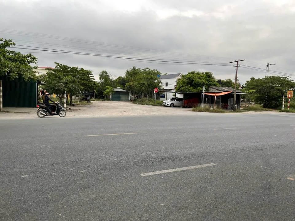 Đất mặt Quốc lộ 18A, Hoàng Quế, 129.7m² - Cơ hội đầu tư sinh lời!