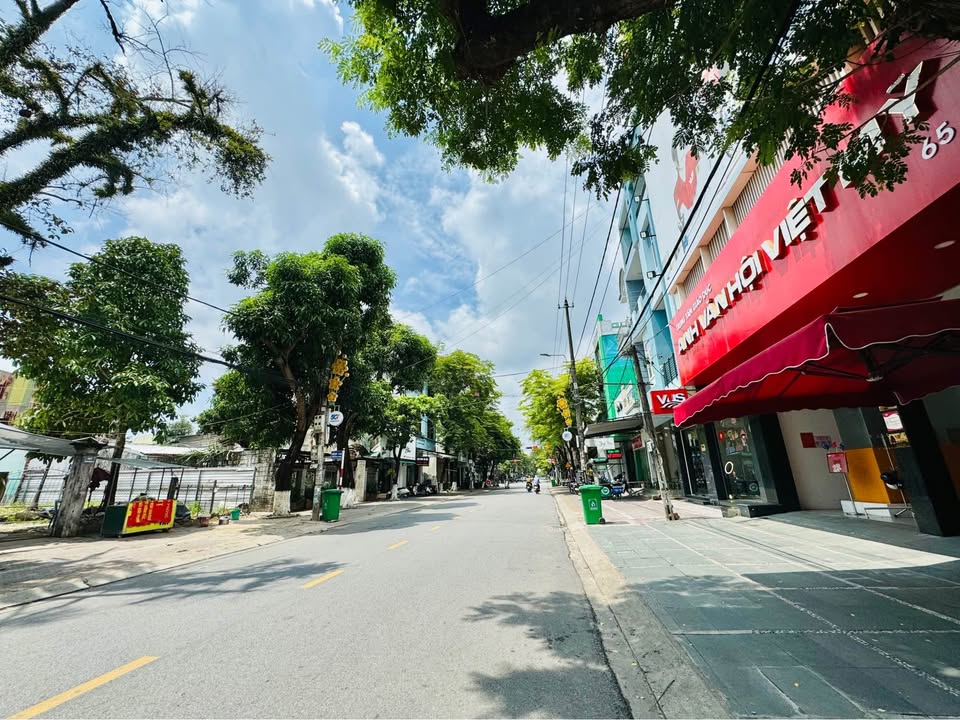 Đất mặt tiền Phan Đình Phùng, Quảng Ngãi 112m² giá 6 tỷ - Vị trí kinh doanh siêu đắc địa!