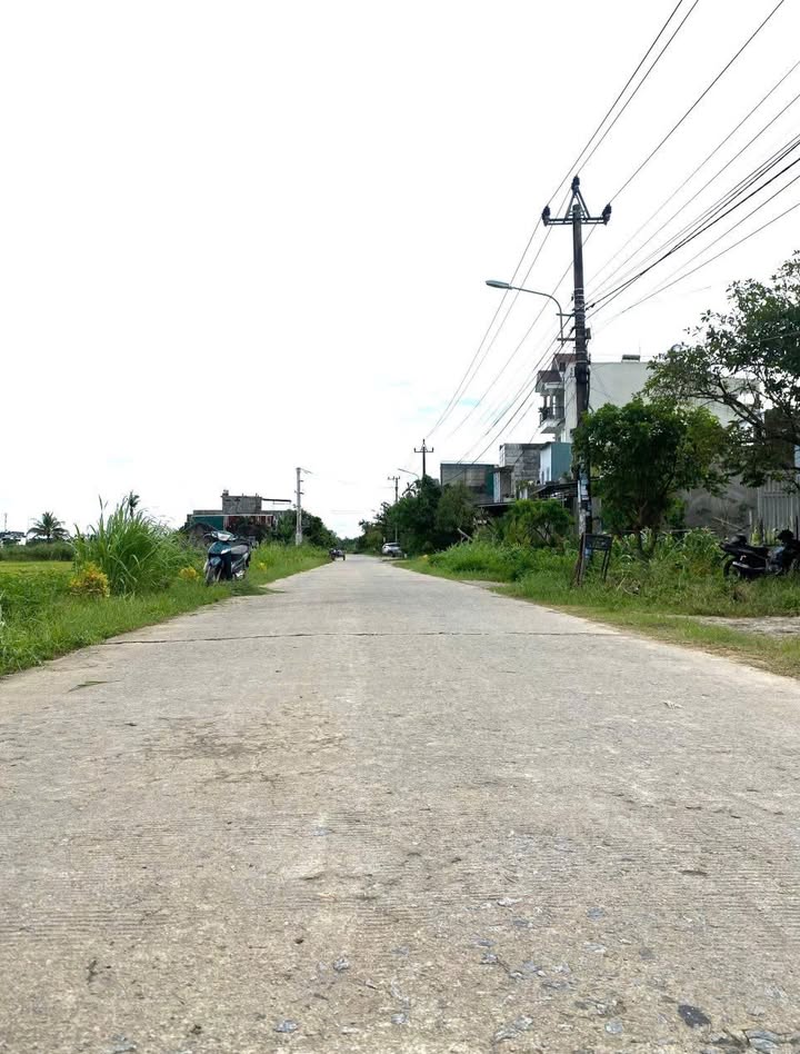 Đất mặt tiền đường Bờ kè Tế Hanh, 150m² giá 1.75 tỷ - Cơ hội đầu tư hiếm có!